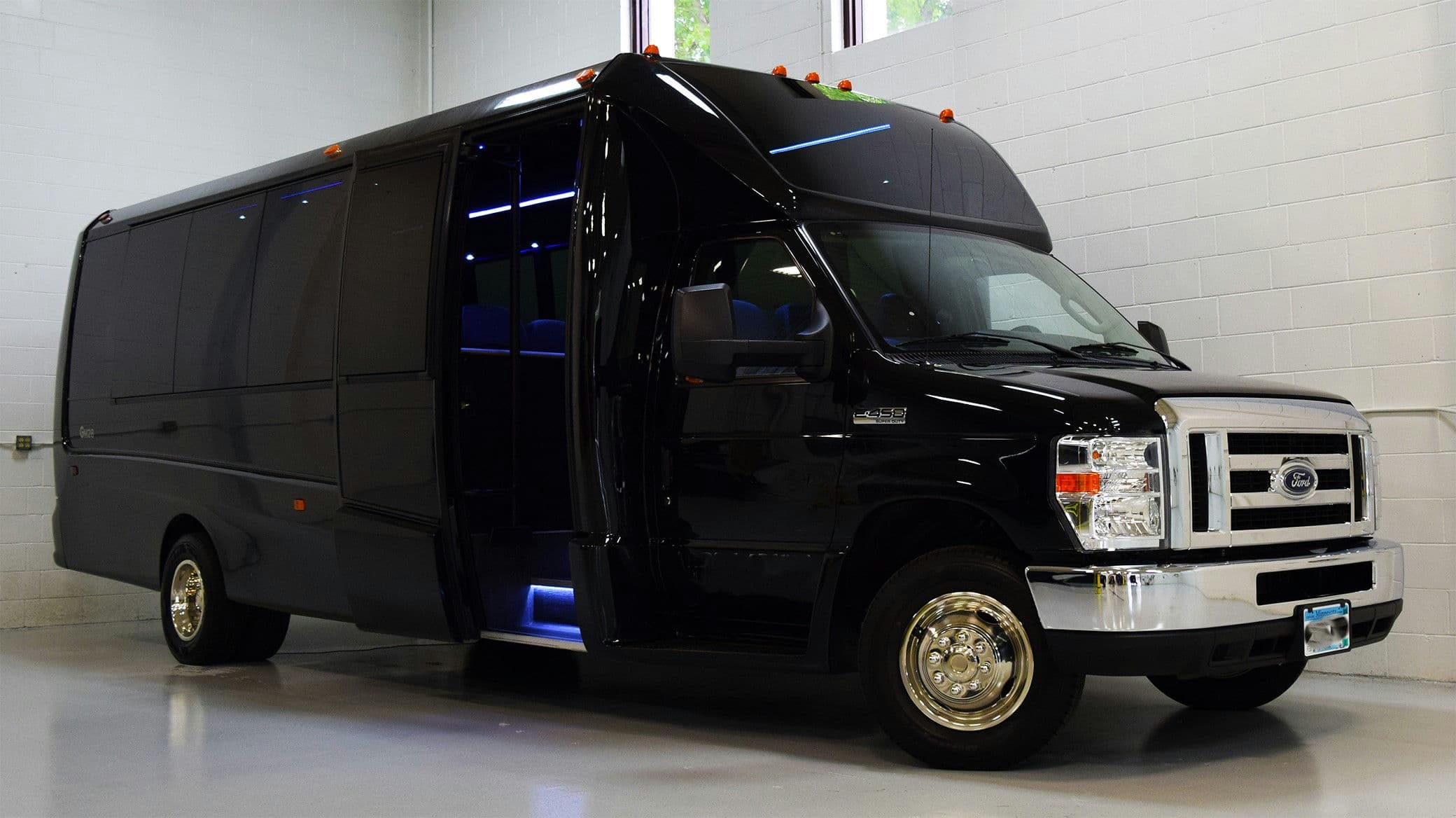 VIP Minibus photo